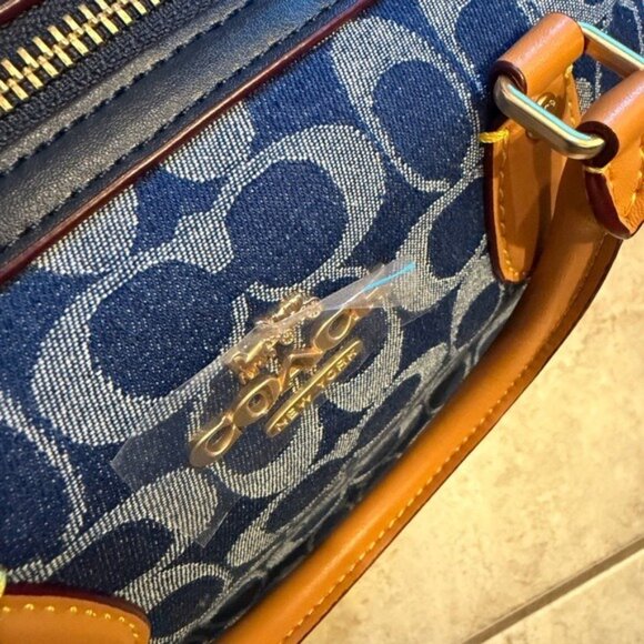 Coach Rowan large tote bag, classic denim canvas, item number CY699, brand new, - Picture 3 of 8